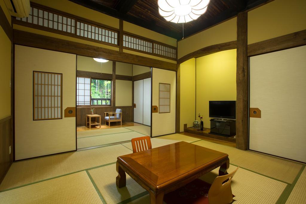 Oogi Onsen Oogiso Hotel Minamioguni Buitenkant foto